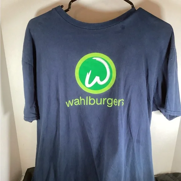 Wahlburgers Official T-shirt Size Extra Large Color Blue/green - Picture 1 of 4